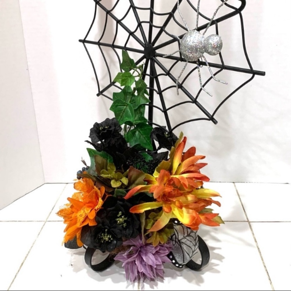 Spiderweb candelabra with added fall floral and orange candles - Picture 4 of 7